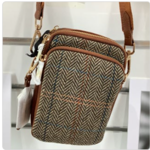 cross-body bag with herringbone